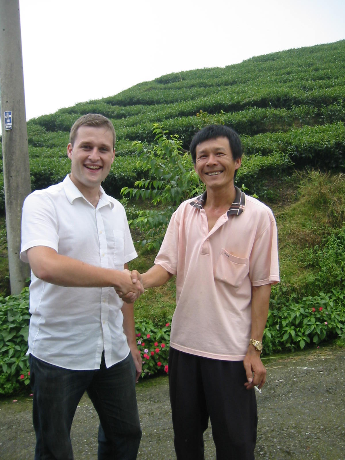 Antony meets tea farmer